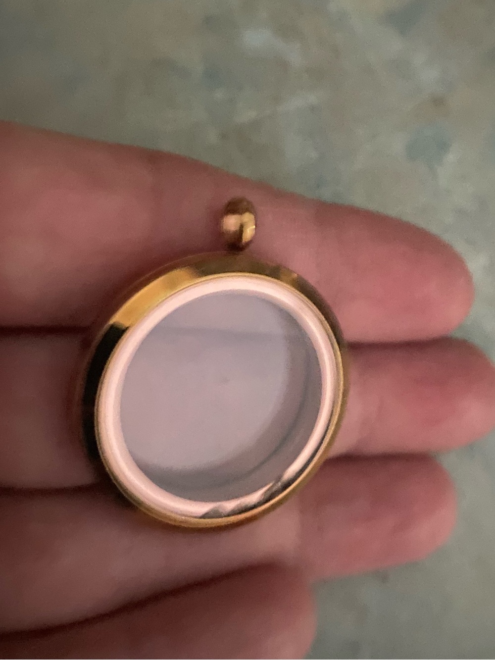 Gold Floating Glass Locket Pendant — Clear Round Memory Charm Keeper w call-out